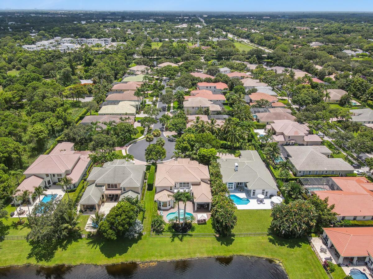 MYSTIC COVE - Residential