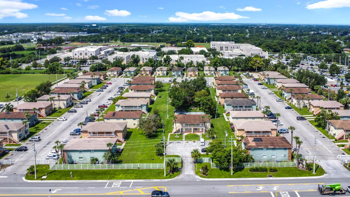 PALM GARDENS CONDO - Residential