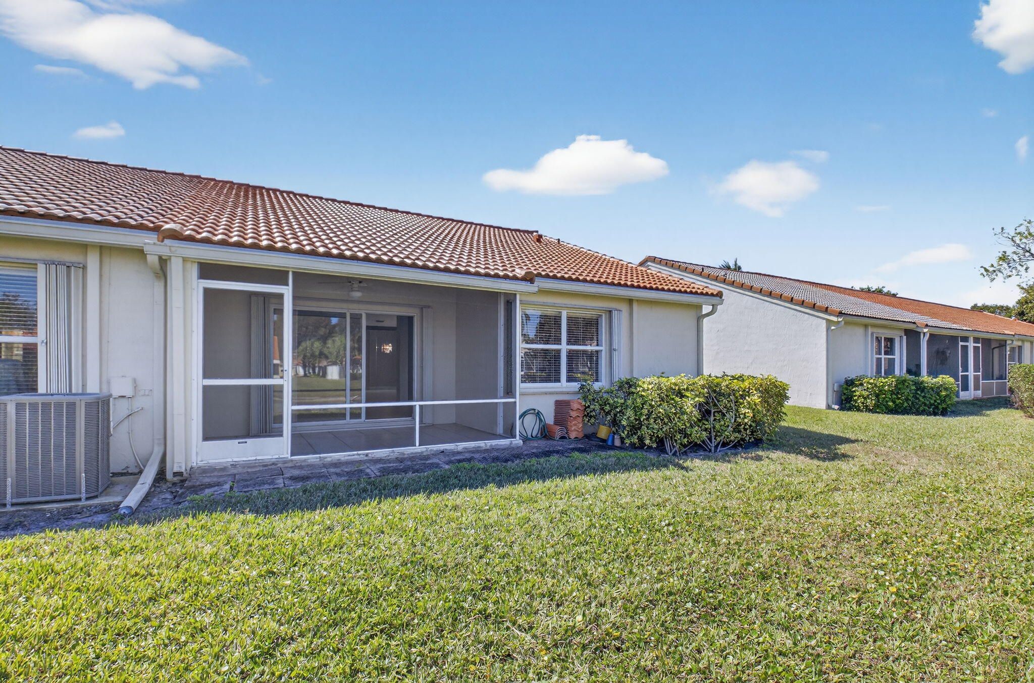 FLORAL LAKES PH 3 AND 4 - Residential