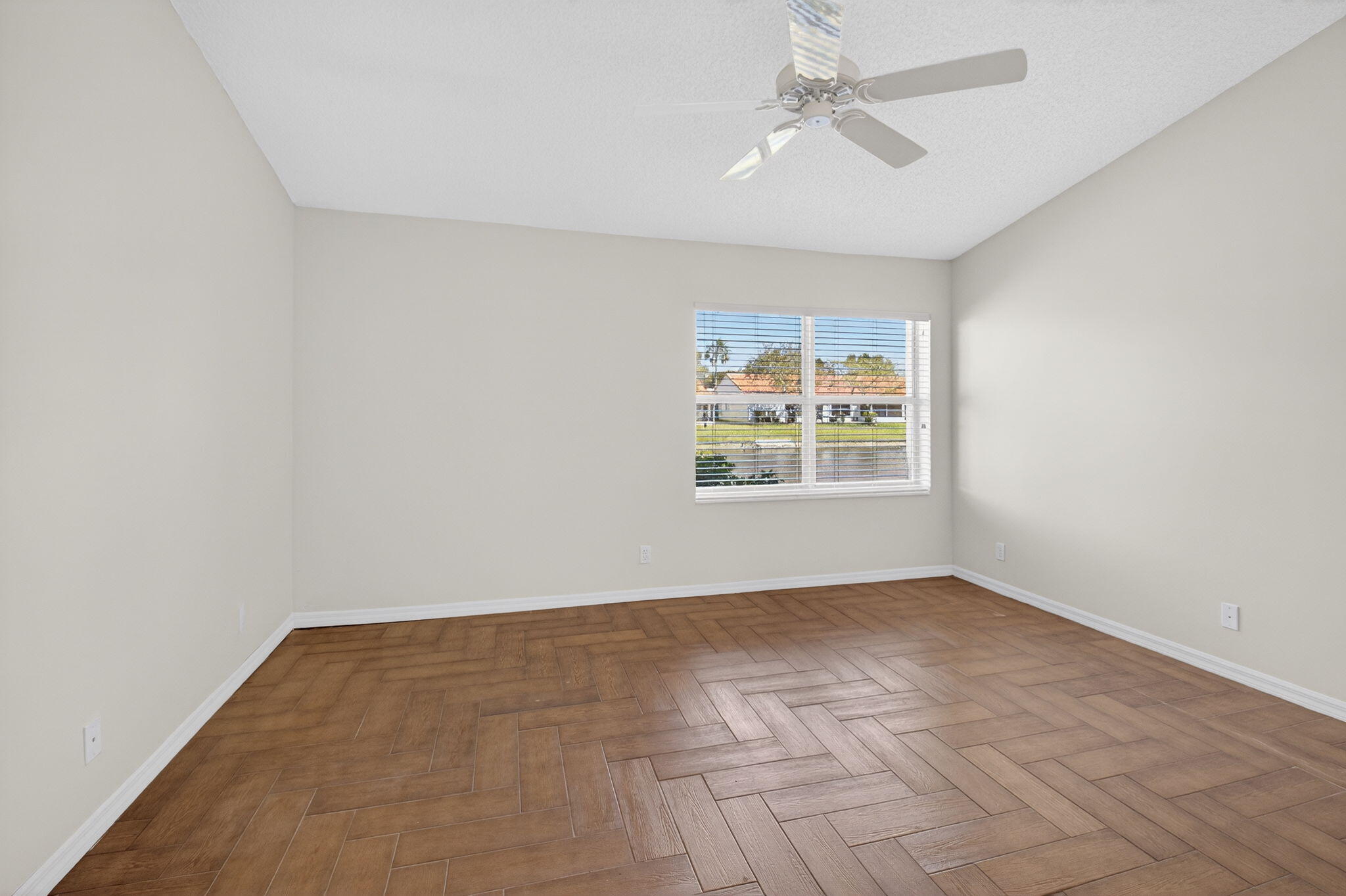 FLORAL LAKES PH 3 AND 4 - Residential