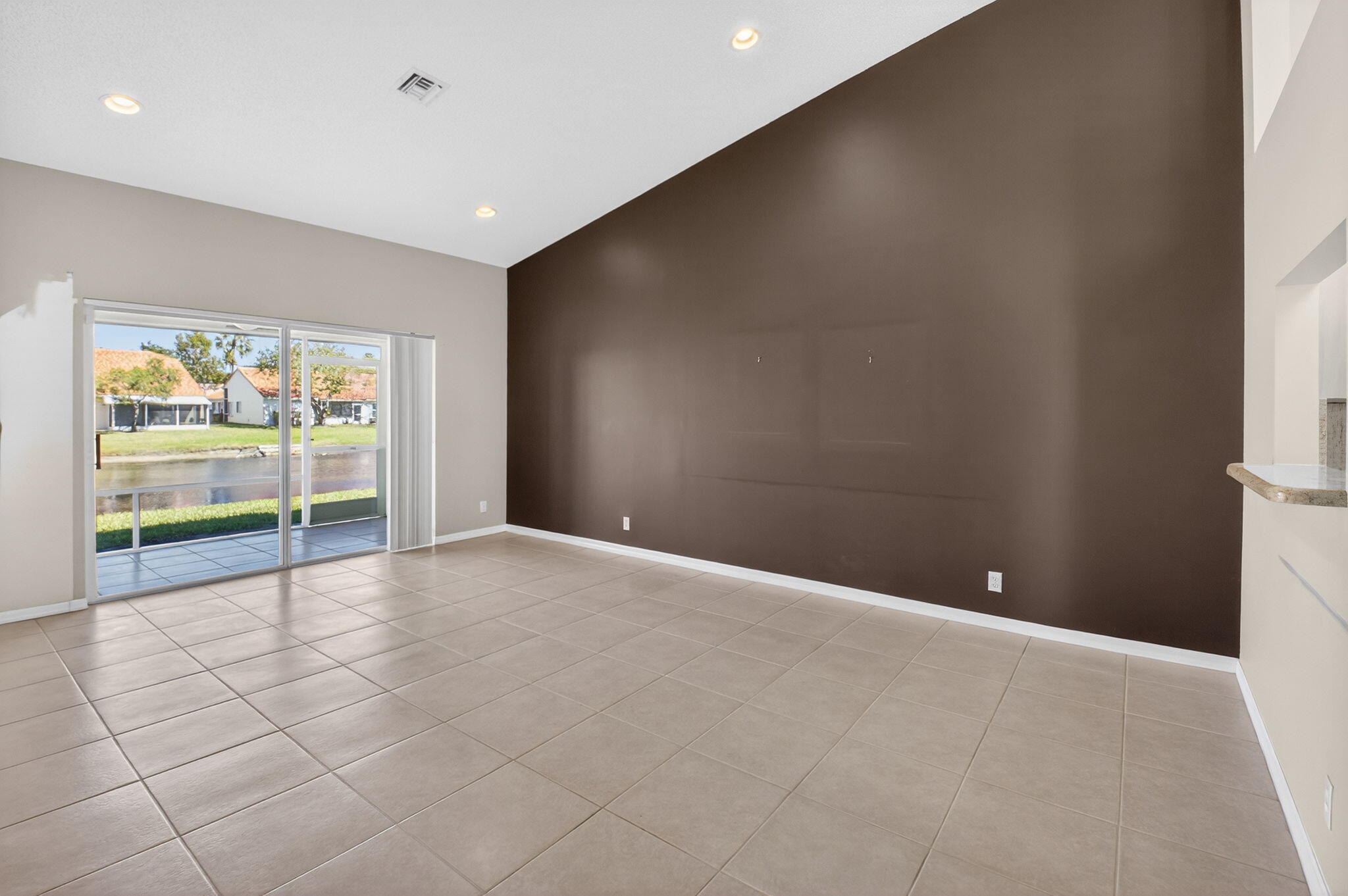 FLORAL LAKES PH 3 AND 4 - Residential