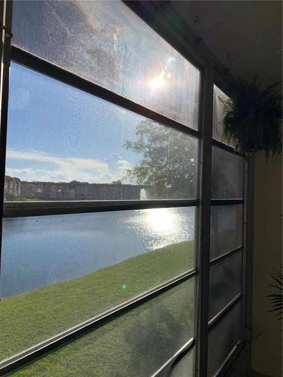 Sunrise lakes condominum - Residential