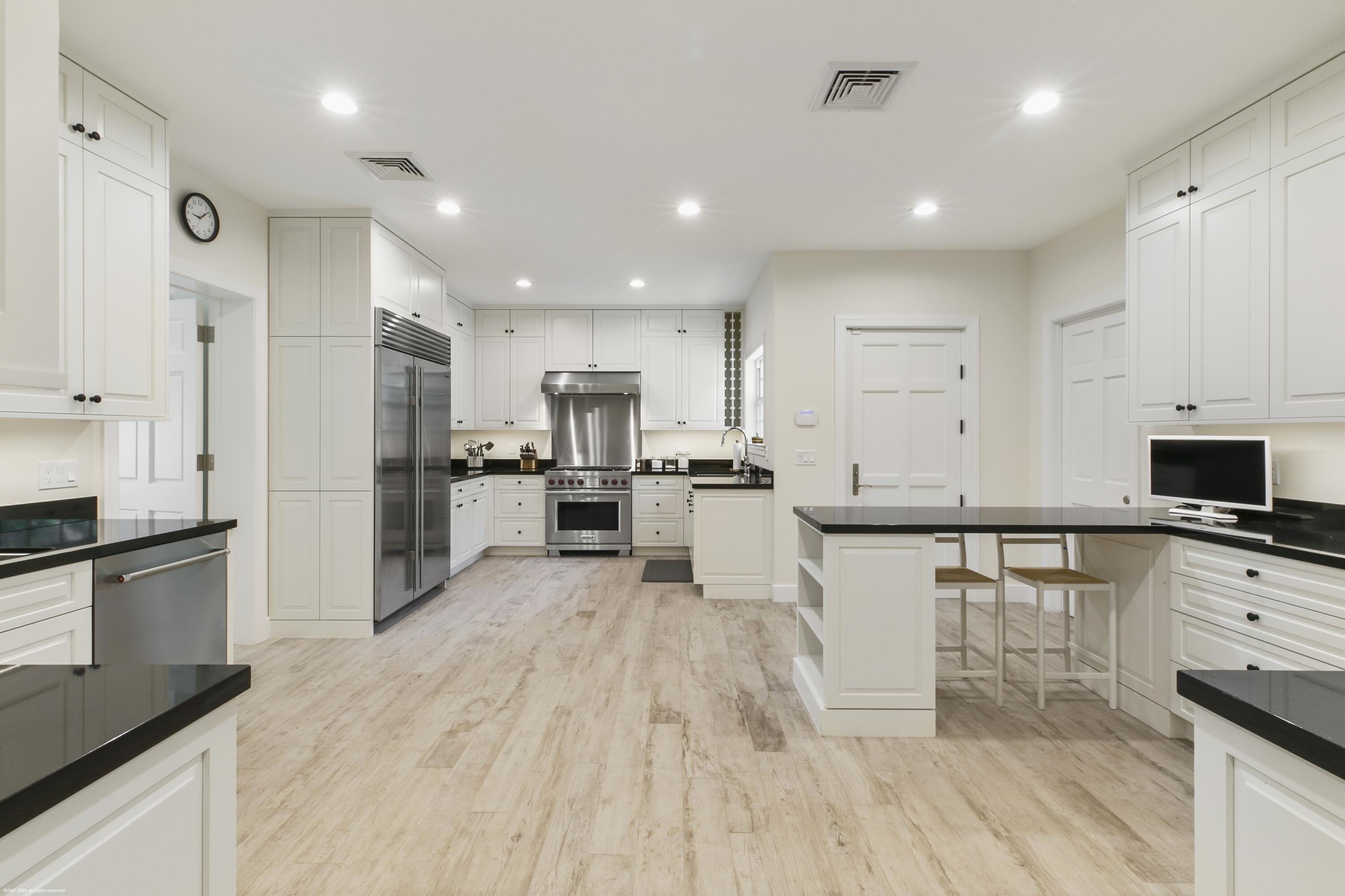 JUPITER ISLAND - Residential