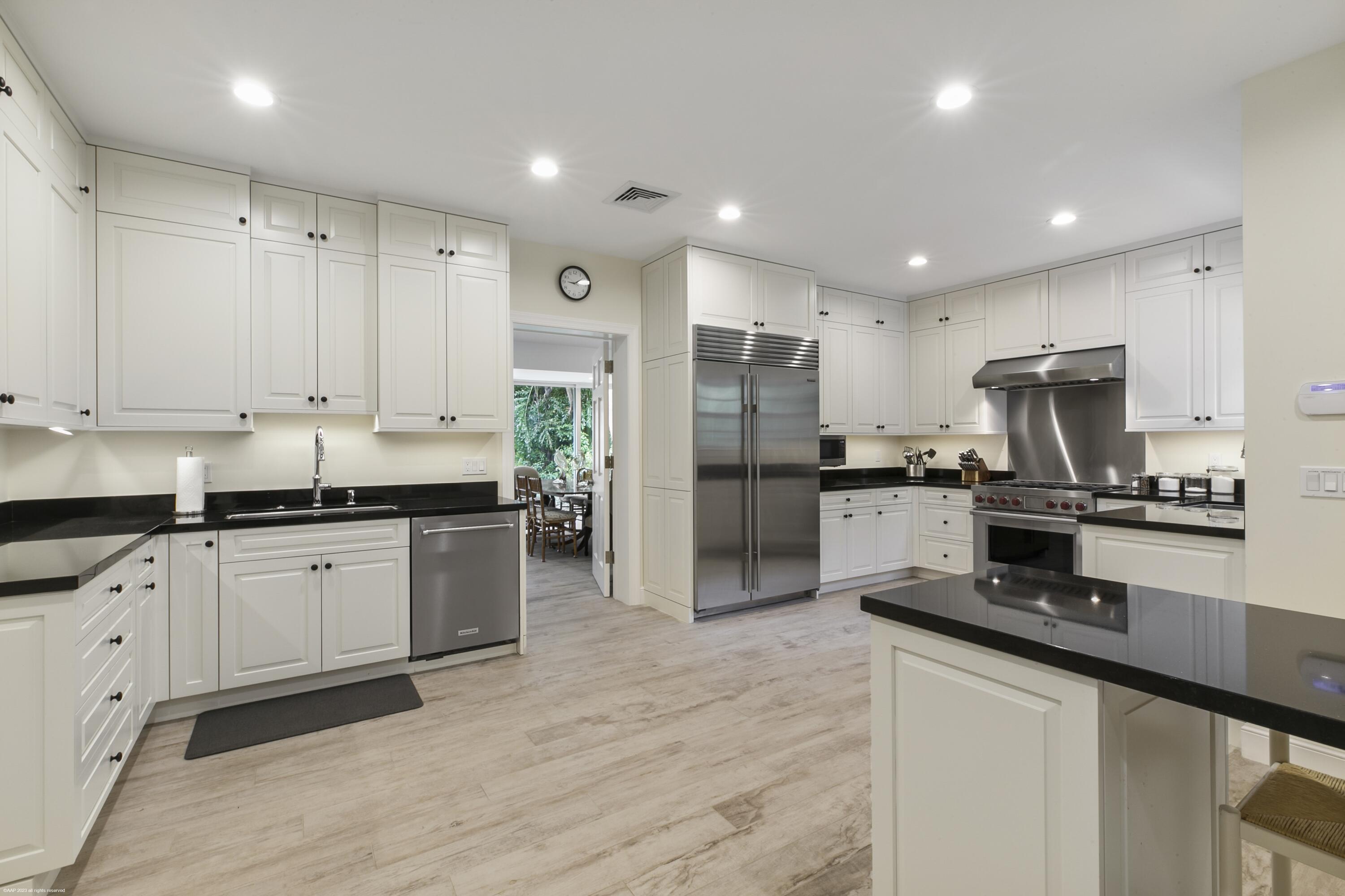 JUPITER ISLAND - Residential