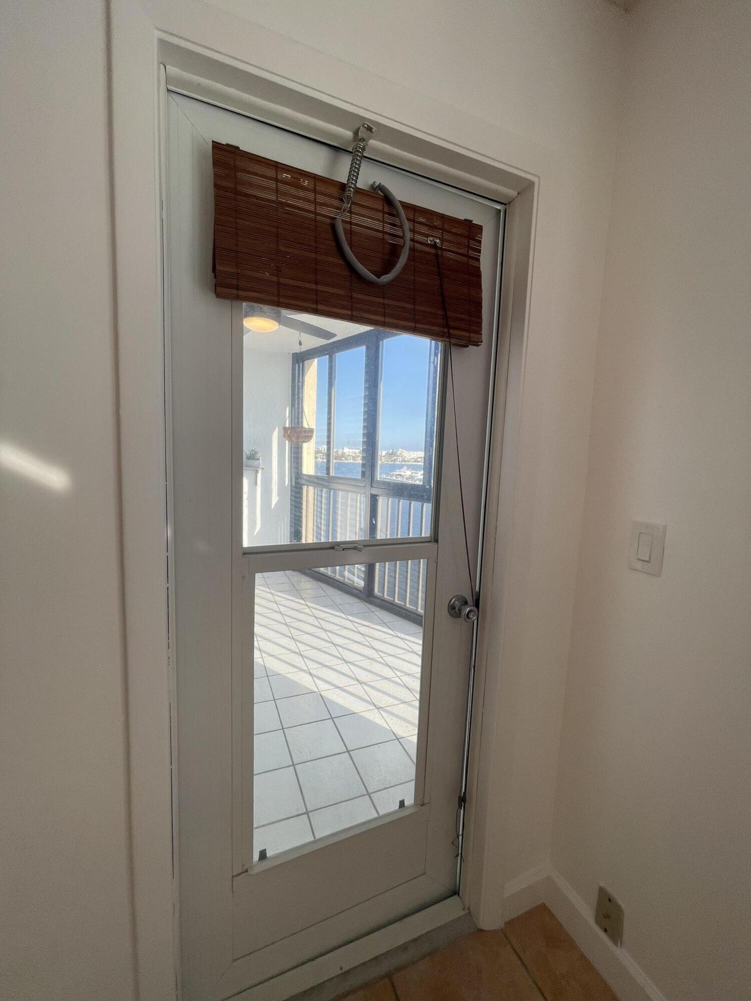 HIDDEN HARBOUR OF THE PALM BEACHES COND DECL FILED - Residential Lease