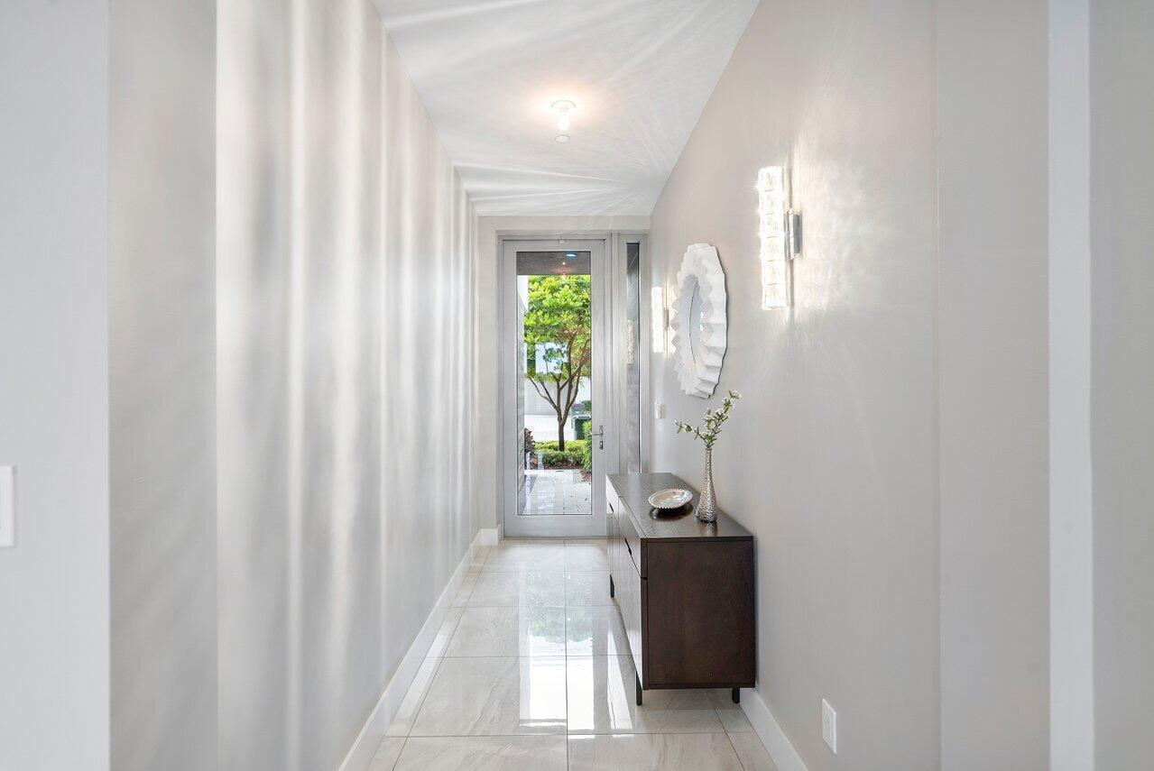 SPANISH RIVER TOWNHOMES/m - Residential Lease