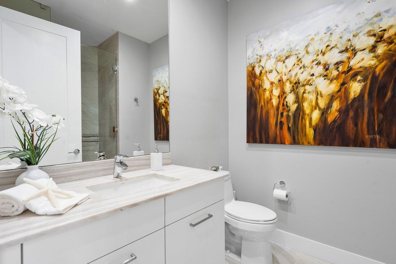 SPANISH RIVER TOWNHOMES/m - Residential Lease