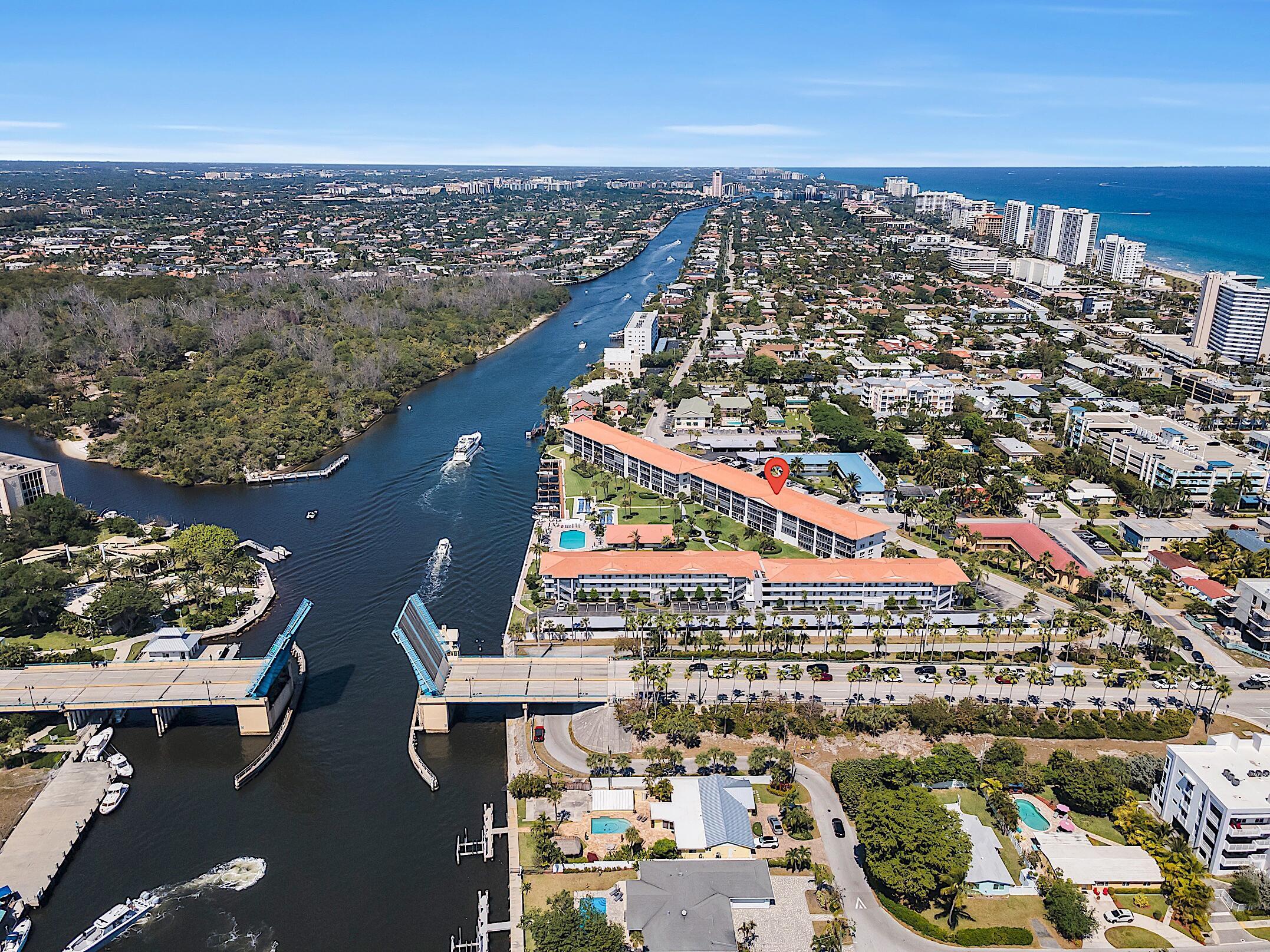 PENTHOUSE NORTH CONDO - Residential