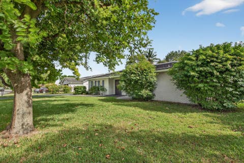 Tiny photo for 2421 NW 114th Avenue, Coral Springs, FL 33065 (MLS # B26050569)