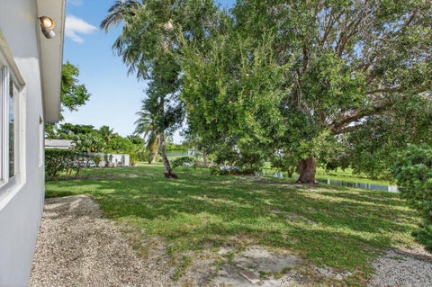 Tiny photo for 2421 NW 114th Avenue, Coral Springs, FL 33065 (MLS # B26050569)