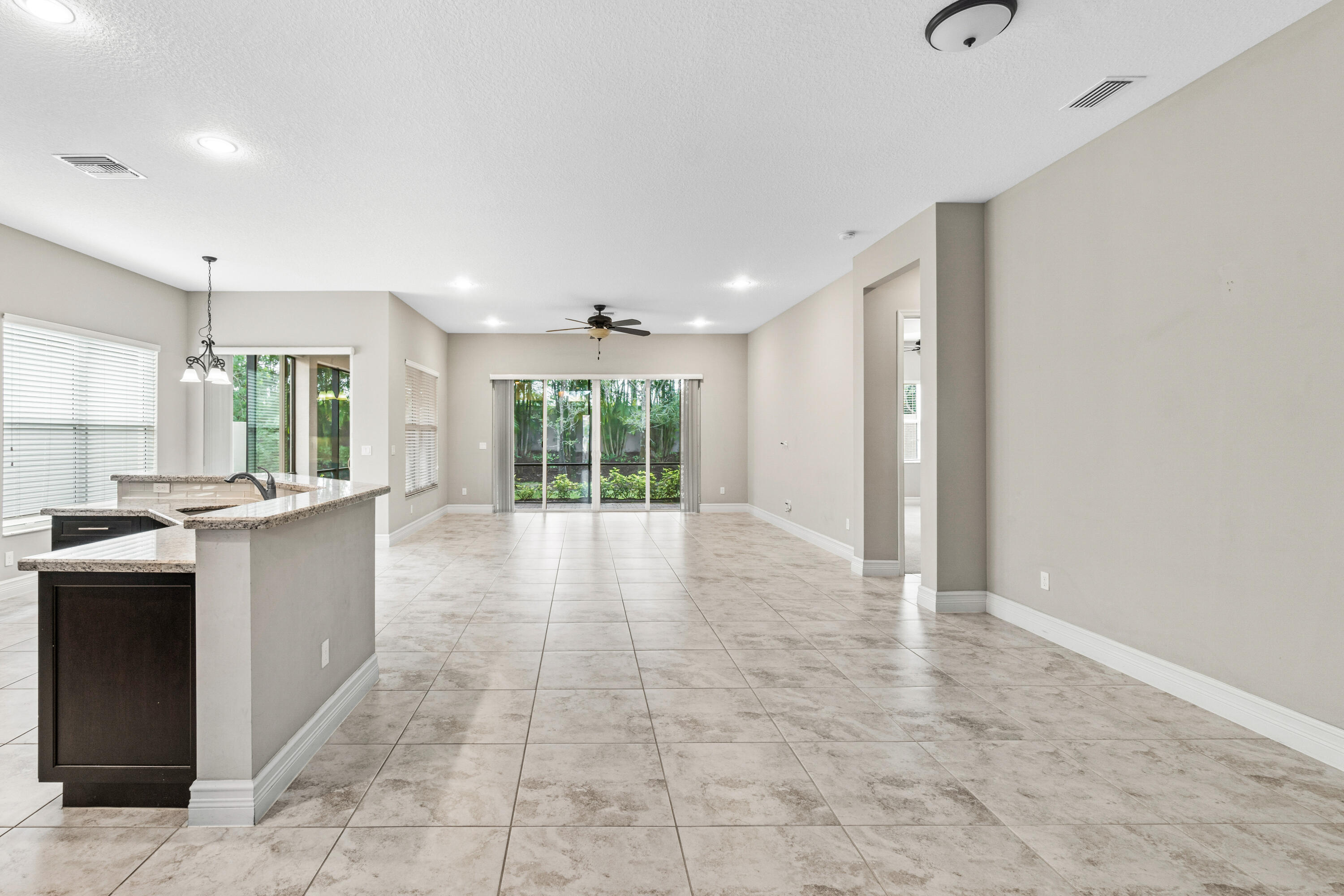 Valencia Cove - Residential Lease