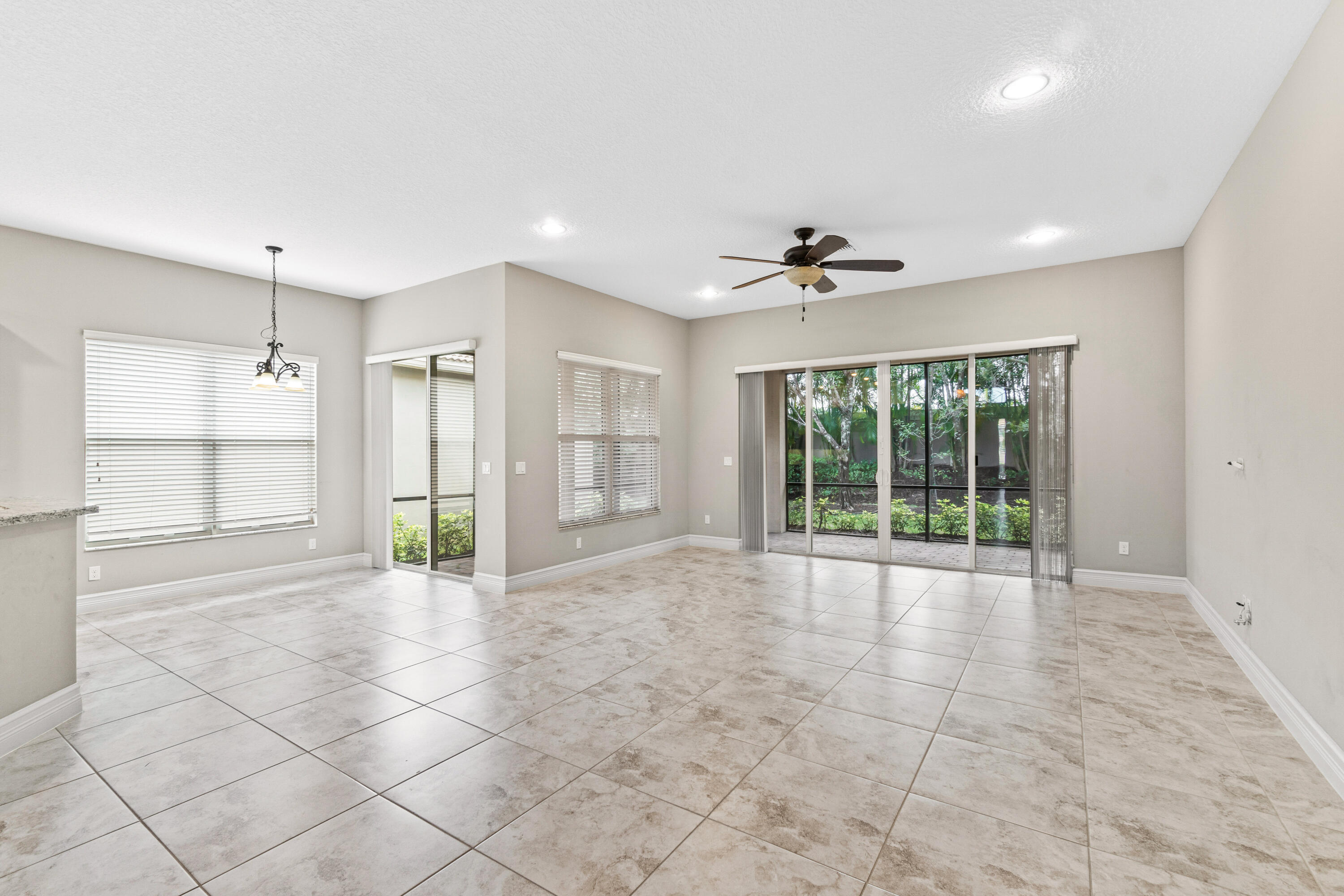 Valencia Cove - Residential Lease
