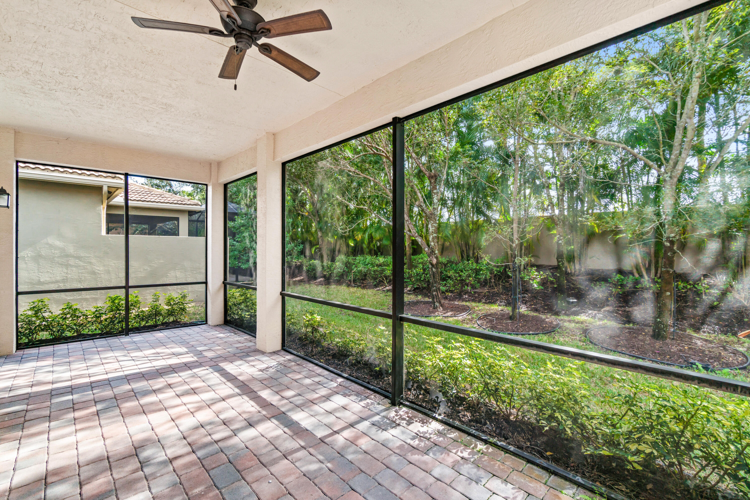 Valencia Cove - Residential Lease