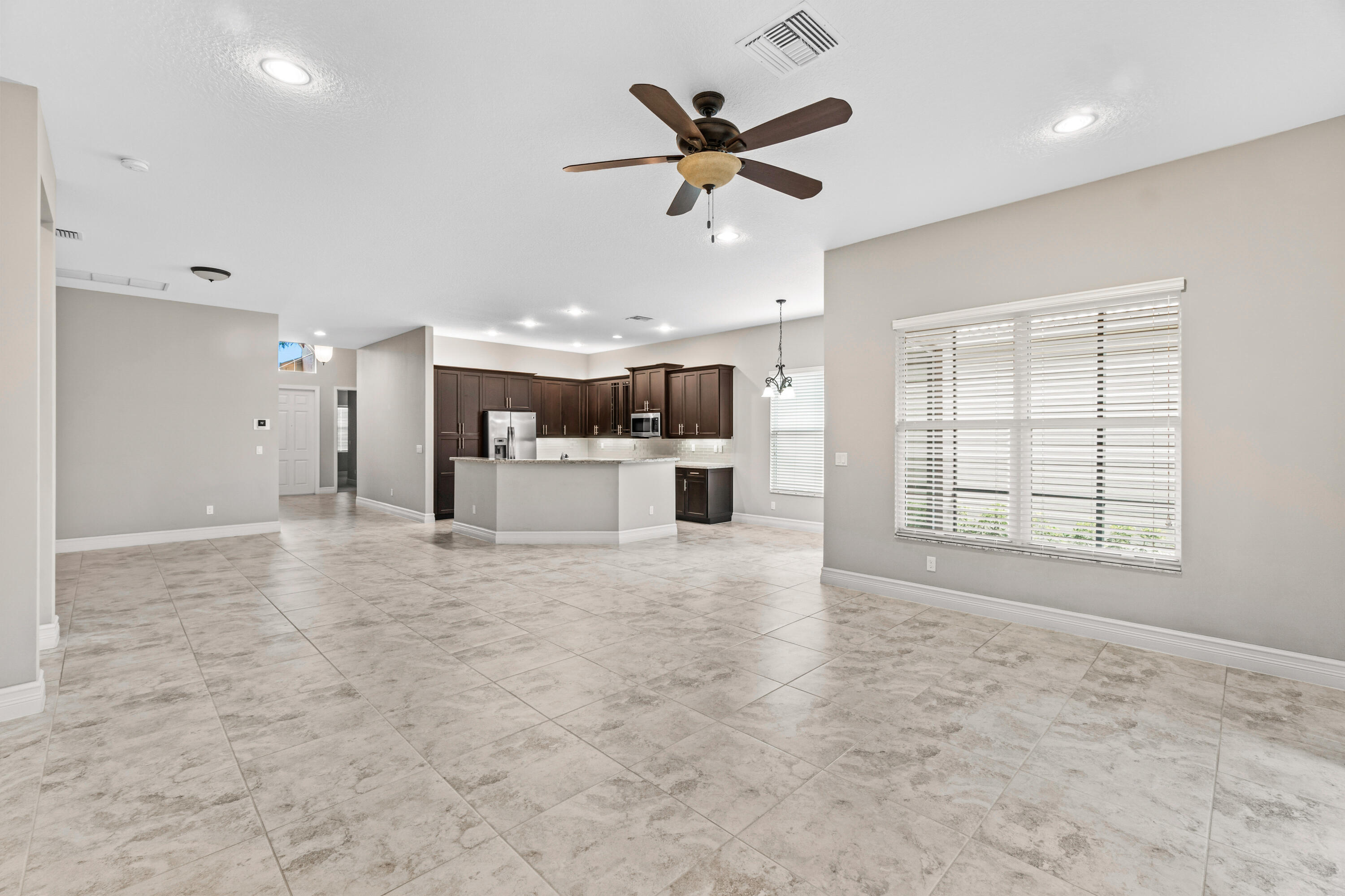 Valencia Cove - Residential Lease