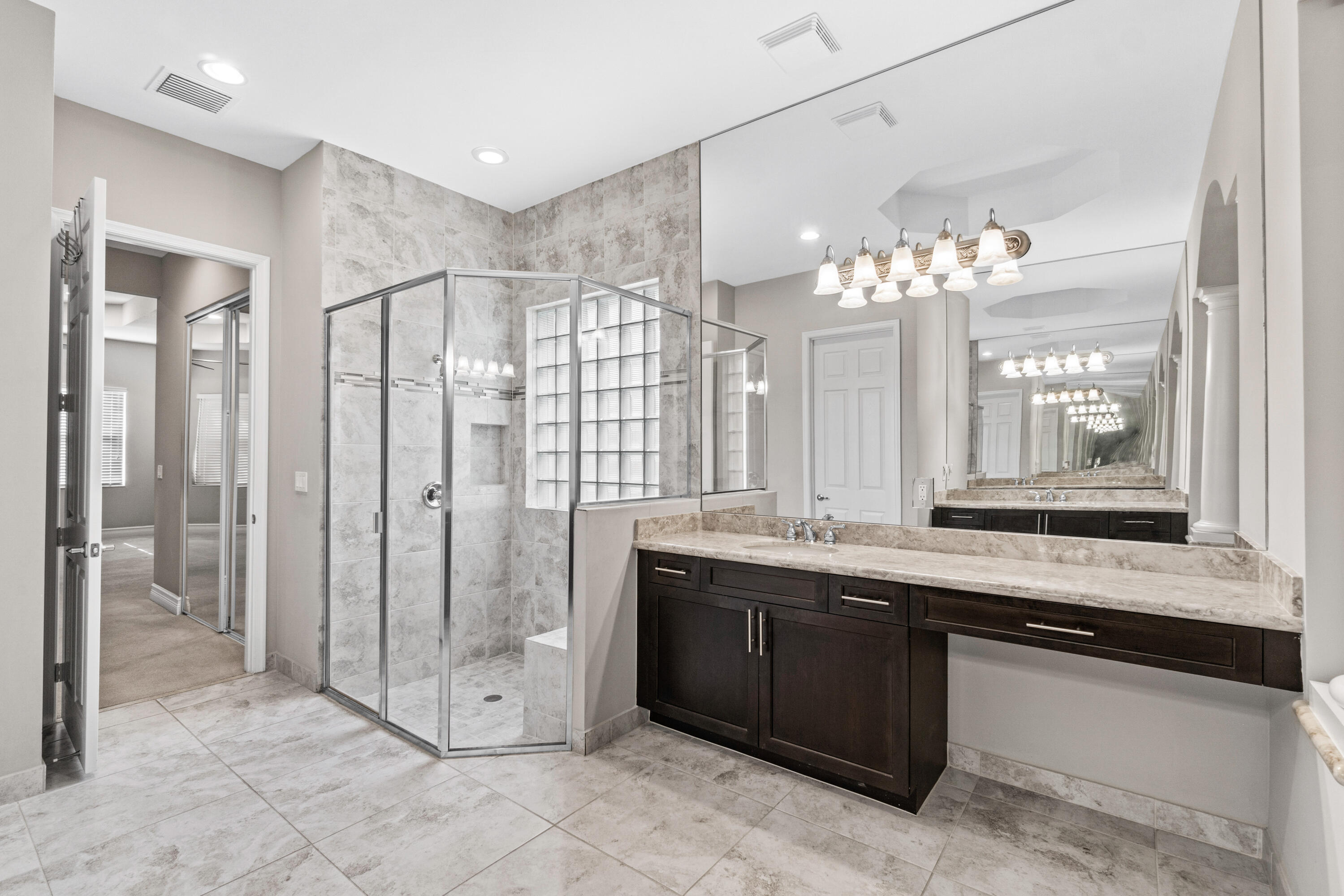 Valencia Cove - Residential Lease
