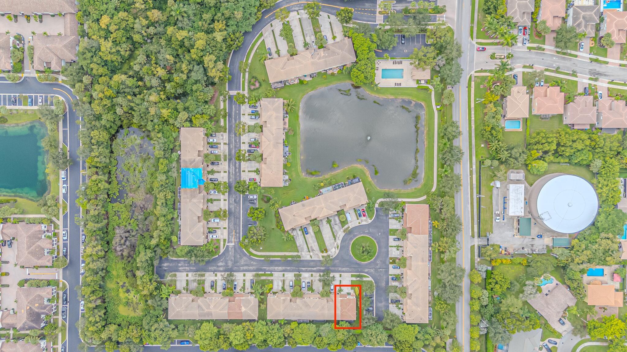 LAGO VISTA AT COCONUT CRE - Residential