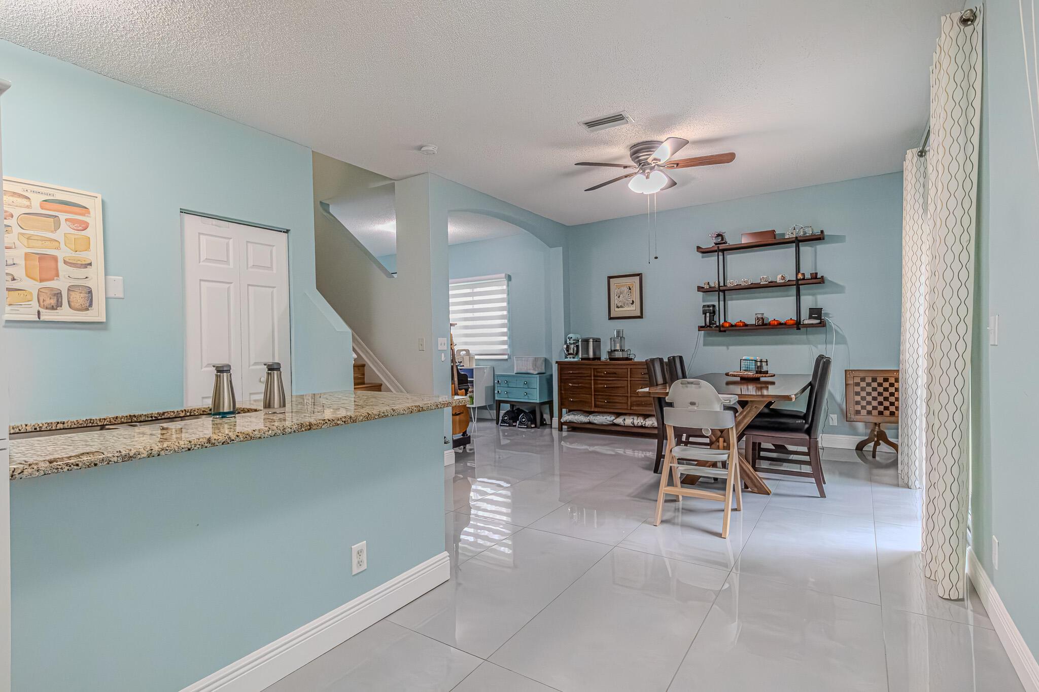 LAGO VISTA AT COCONUT CRE - Residential