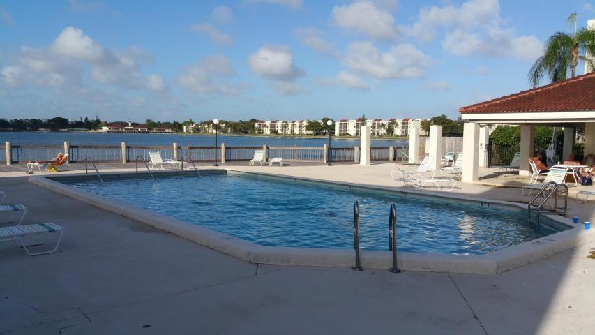 Lake Emerald - Residential