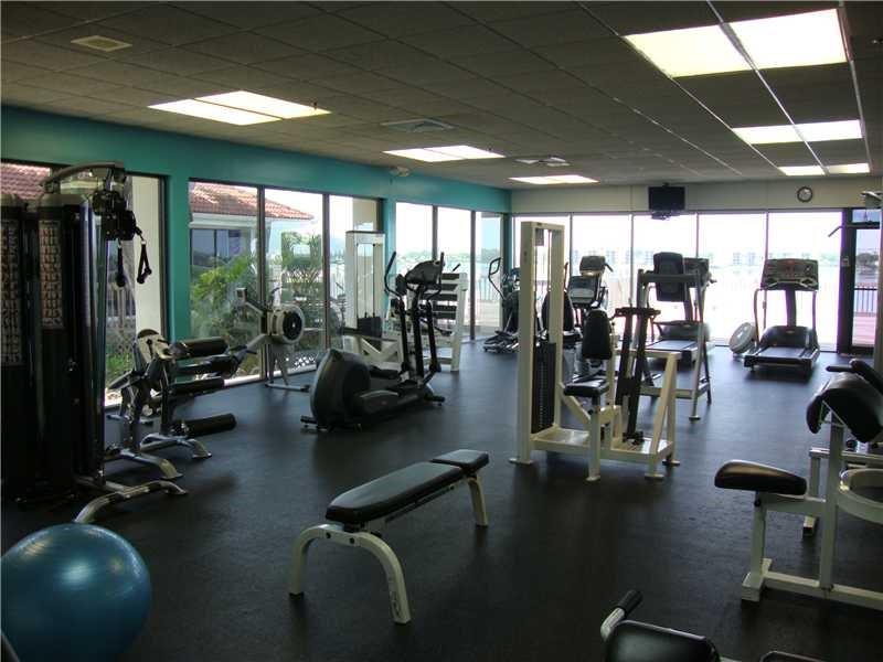 Lake Emerald - Residential