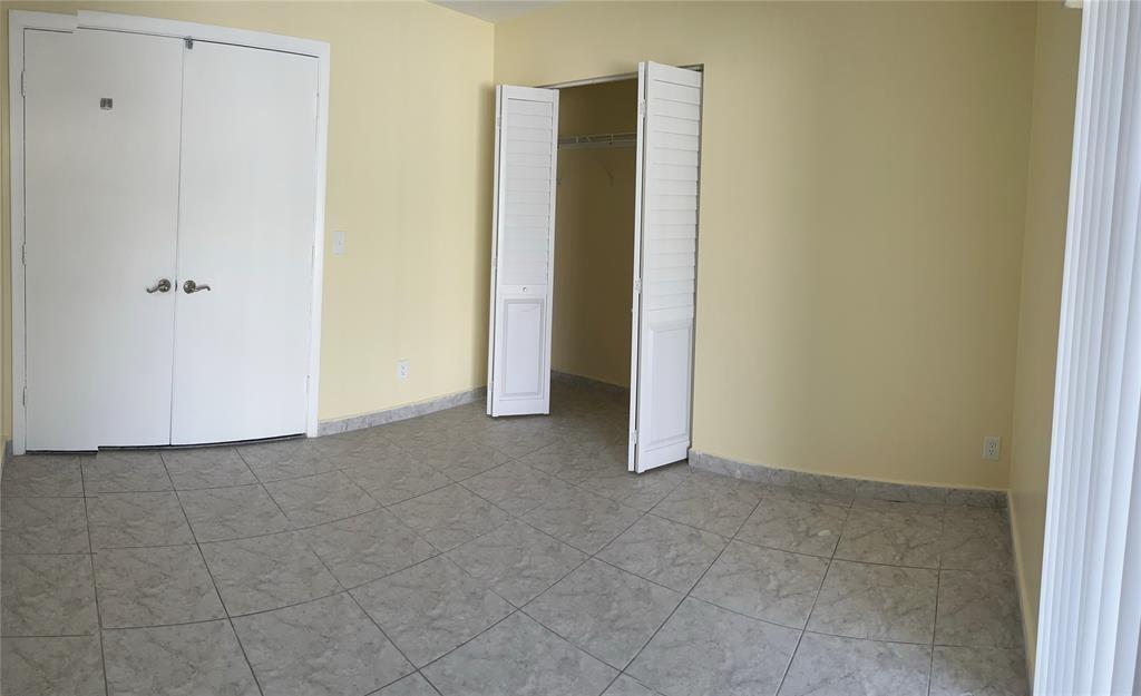 Boynton Lakes 04 - Residential Lease