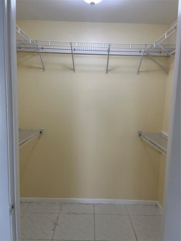 Boynton Lakes 04 - Residential Lease