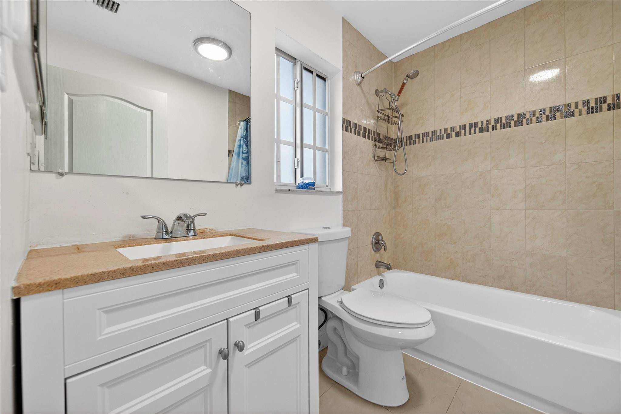 Prospect Gardens 22-26 B - Residential