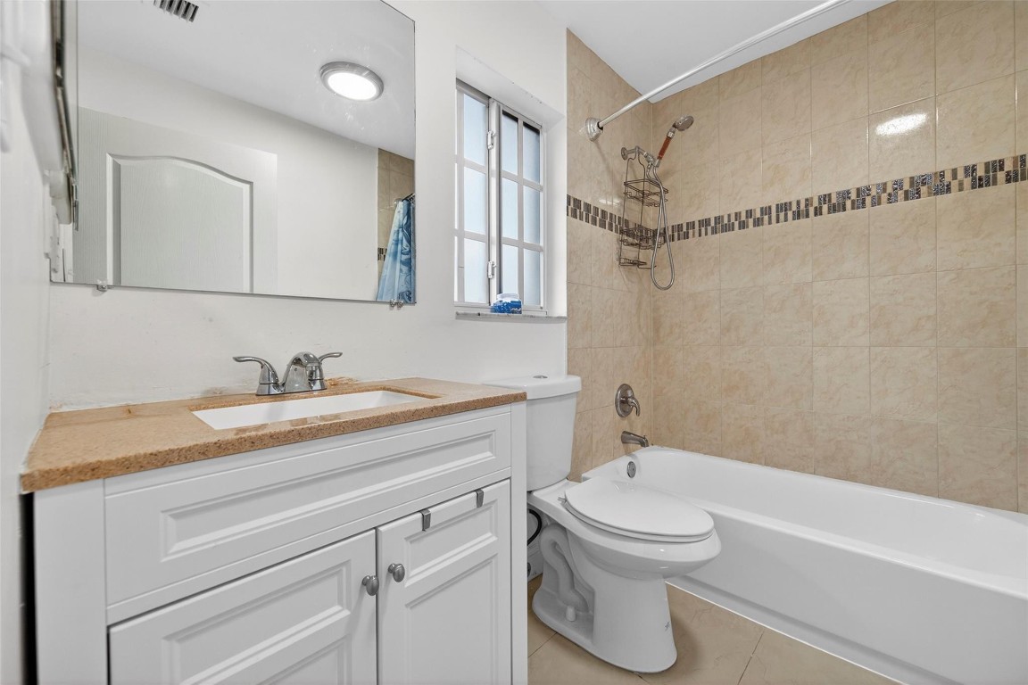 Prospect Gardens 22-26 B - Residential