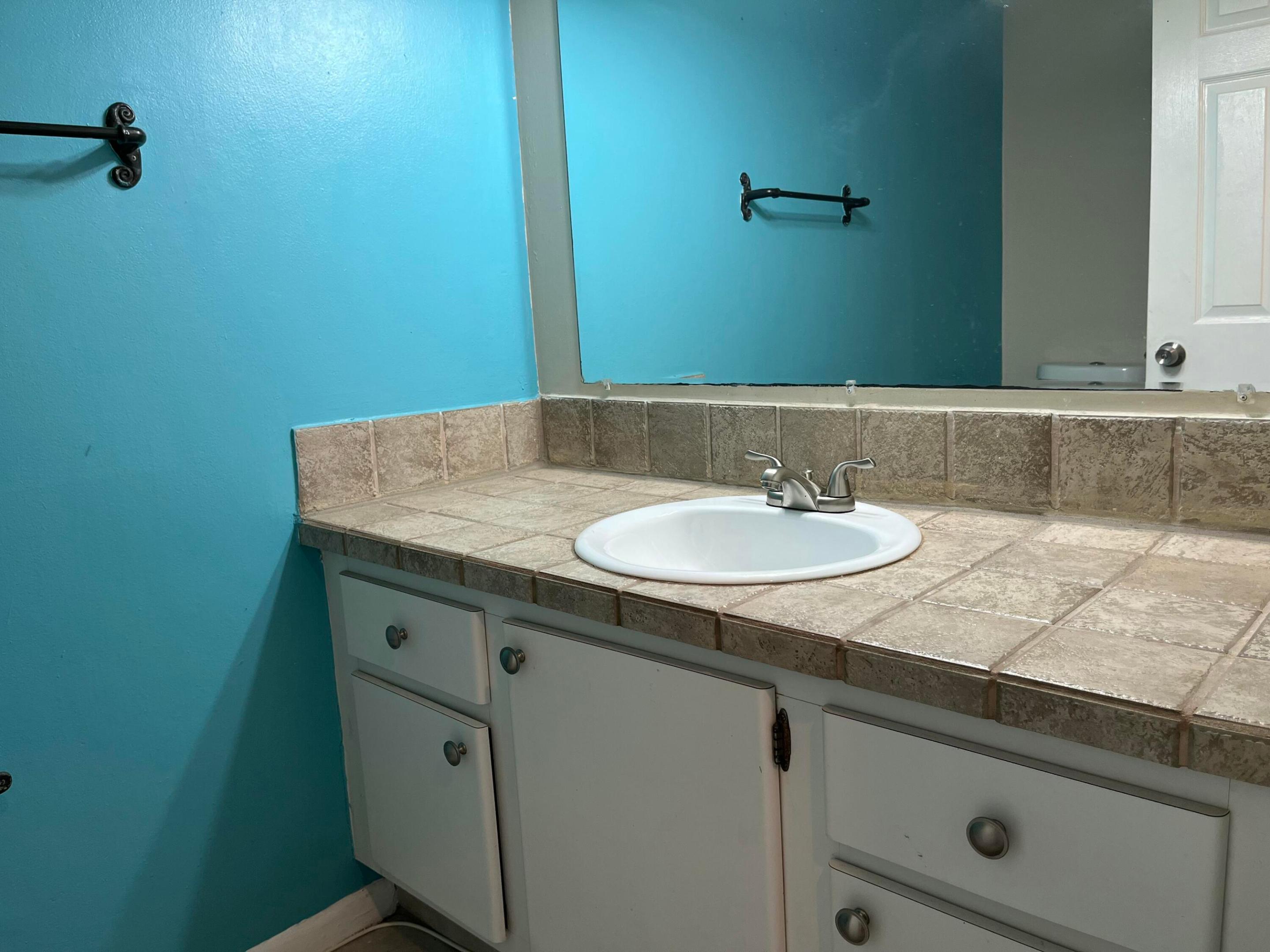 SEVEN SPRINGS 1 - Residential