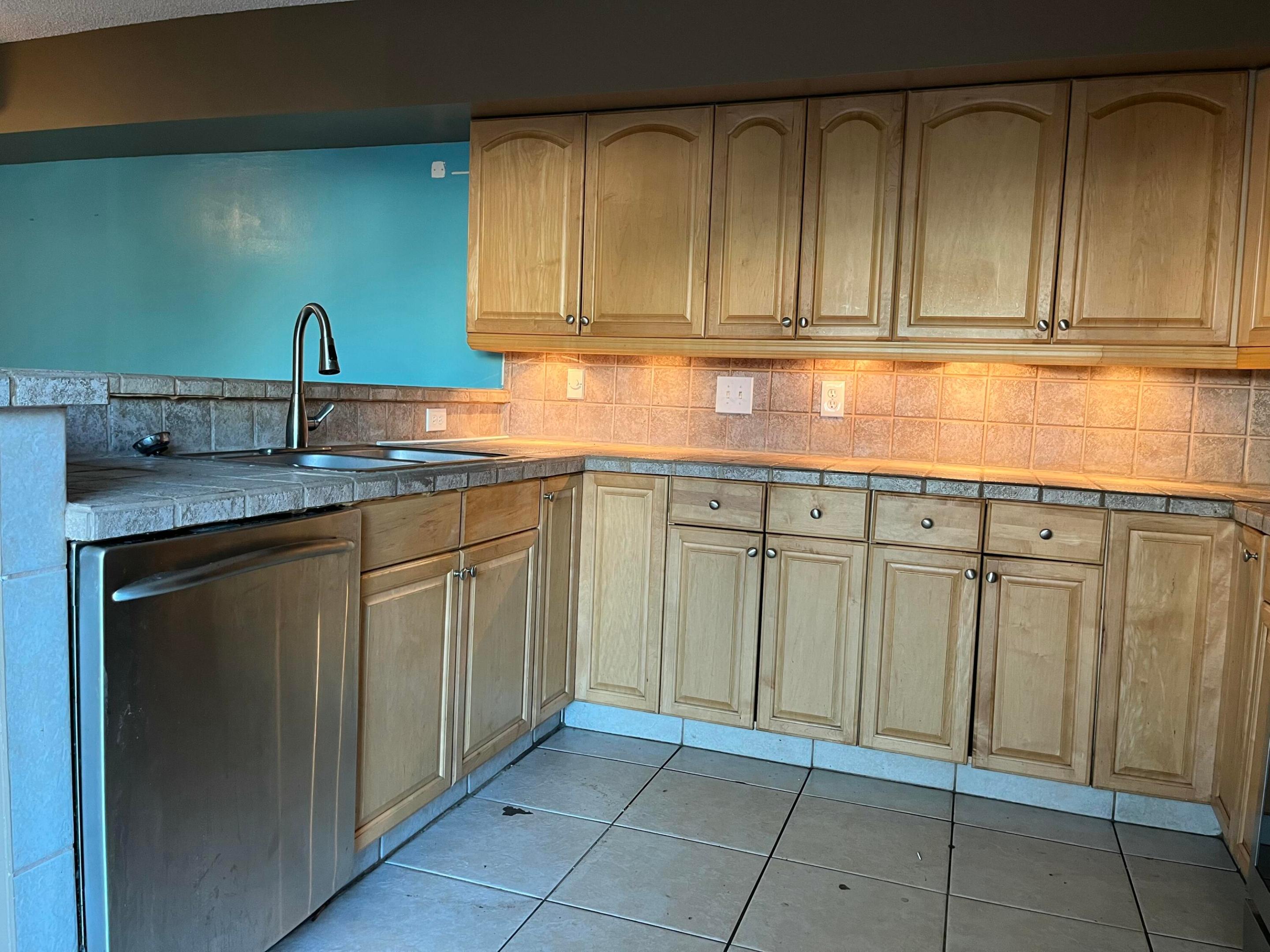 SEVEN SPRINGS 1 - Residential