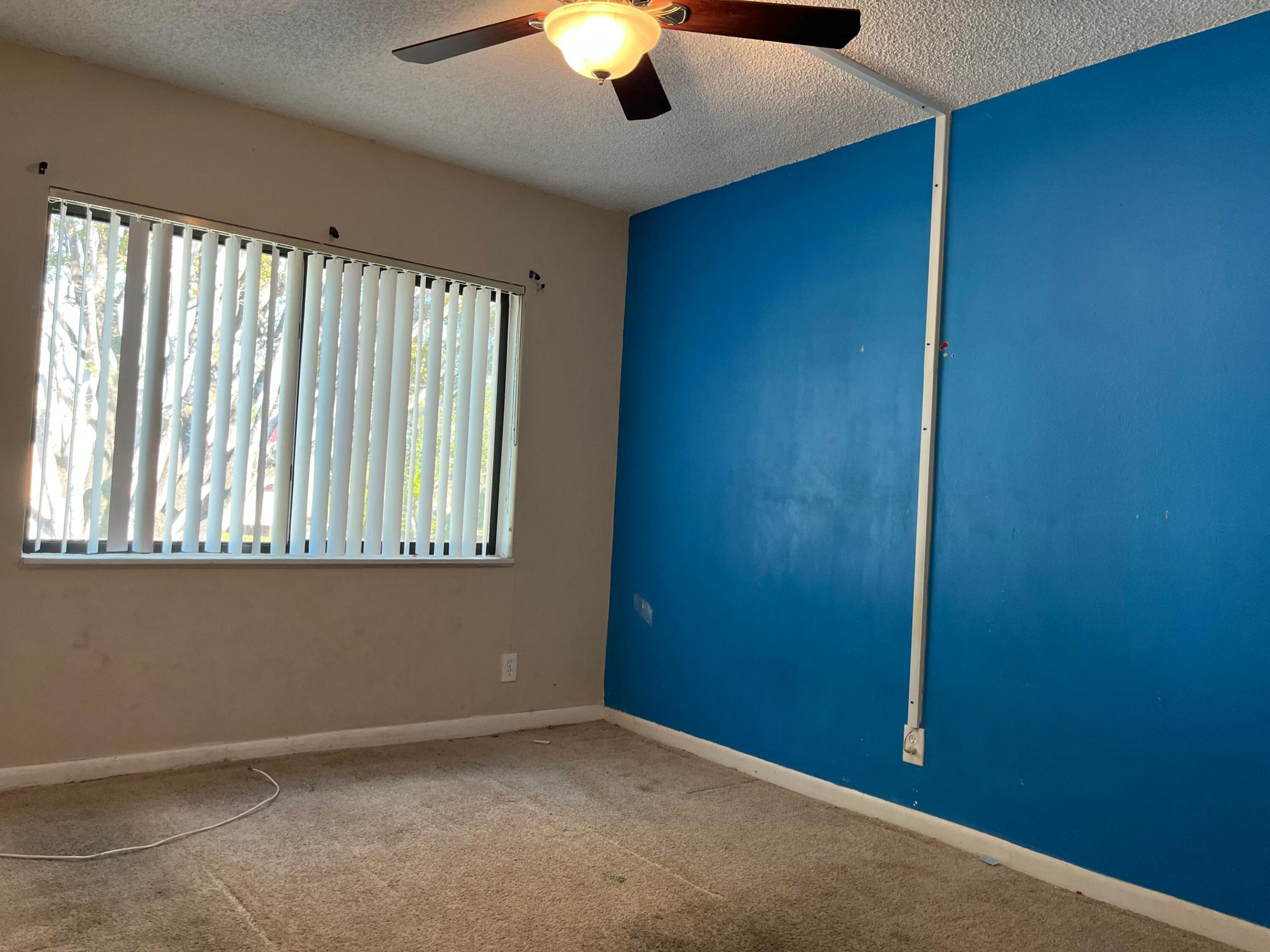 SEVEN SPRINGS 1 - Residential