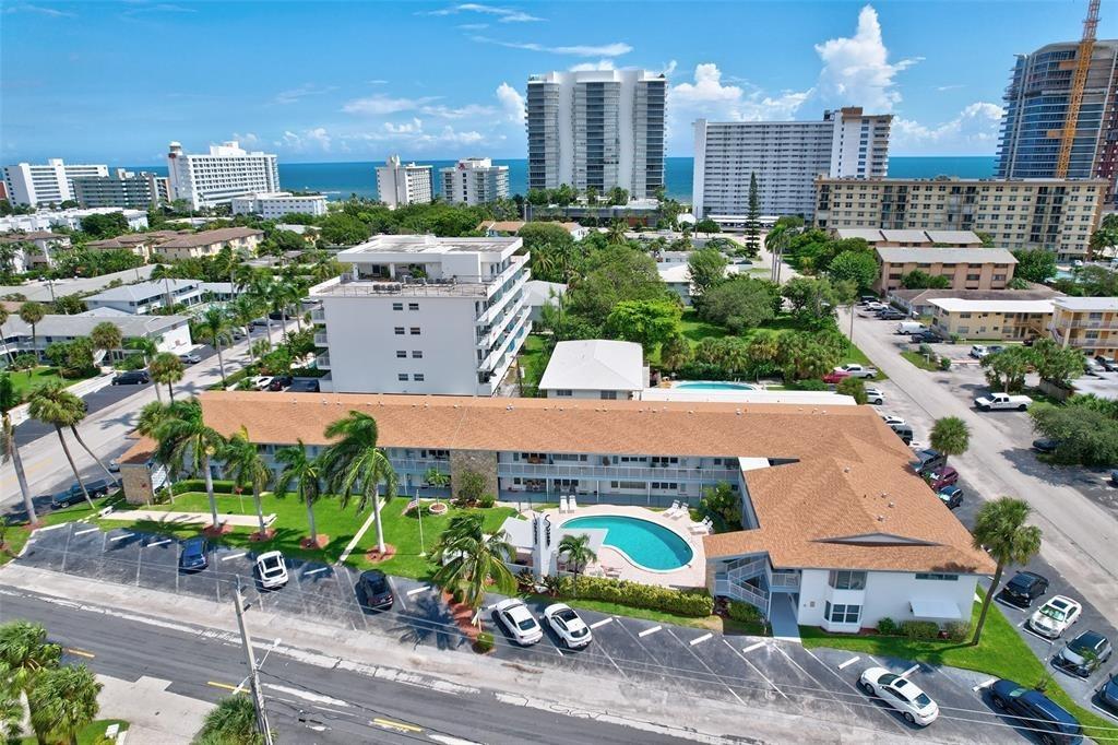 1110 N Riverside Dr 29