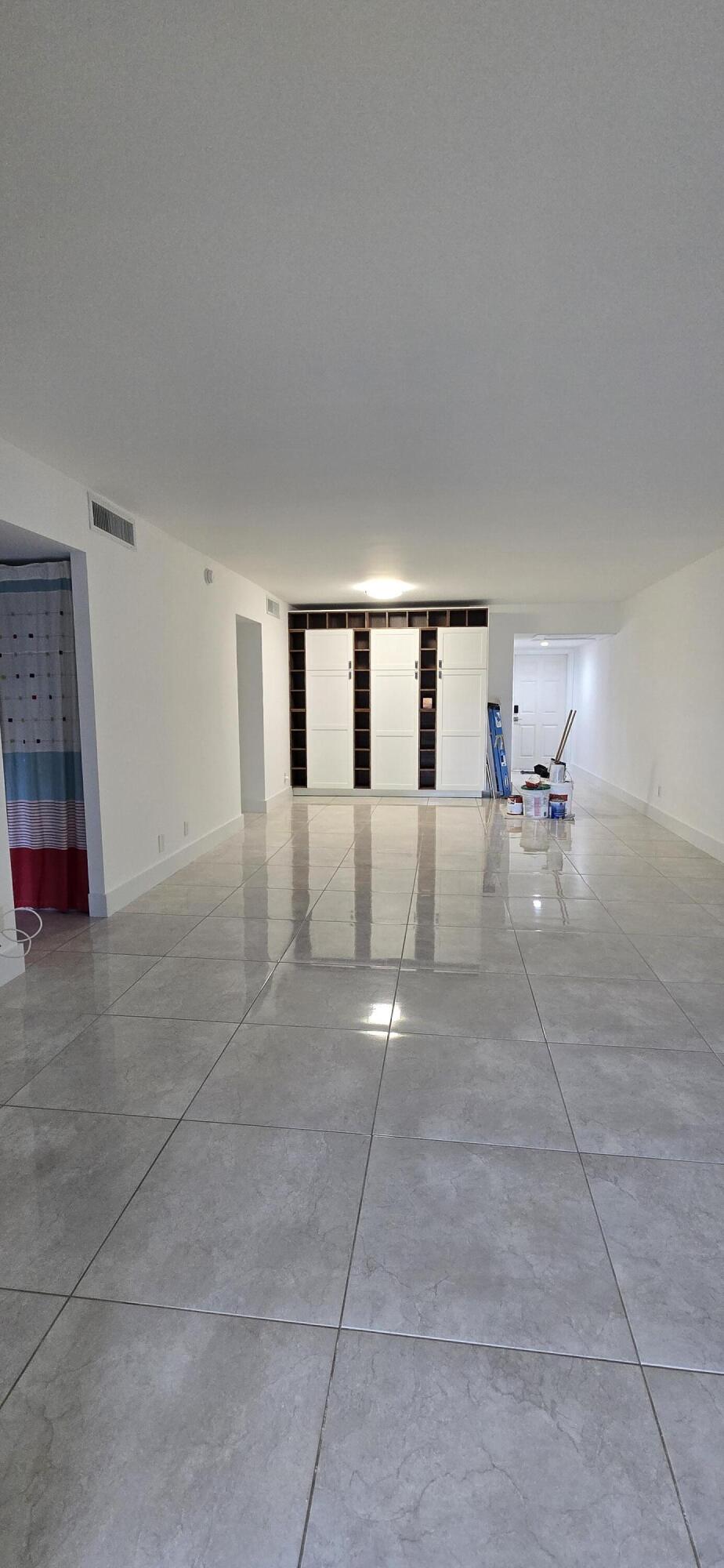 NO 13 PALM-AIRE COUNTRY CLUB - Residential Lease