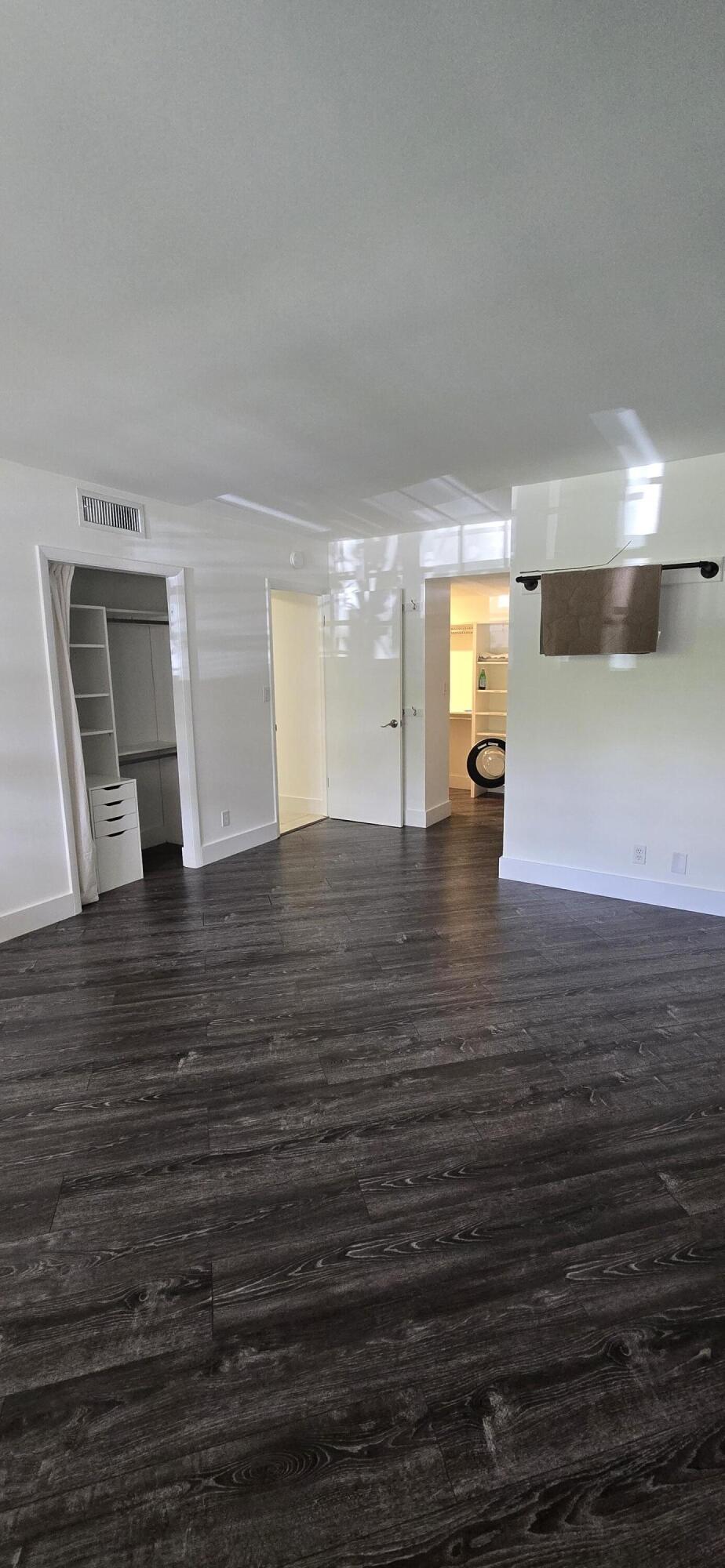 NO 13 PALM-AIRE COUNTRY CLUB - Residential Lease