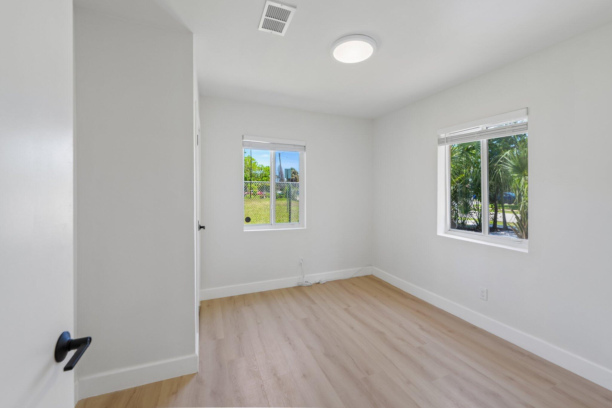 WASHINGTON PARK 6TH ADD - Residential