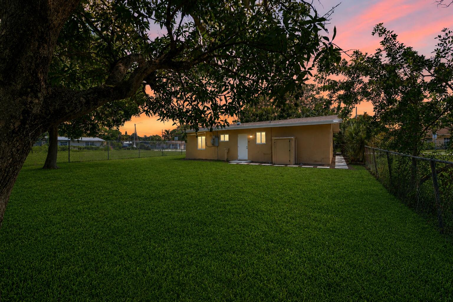 WASHINGTON PARK 6TH ADD - Residential