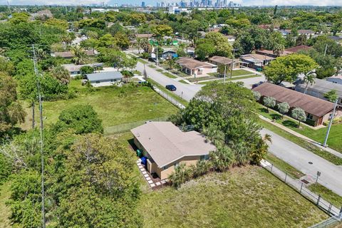 Tiny photo for 2943 NW 13th Street, Fort Lauderdale, FL 33311 (MLS # B26027230)