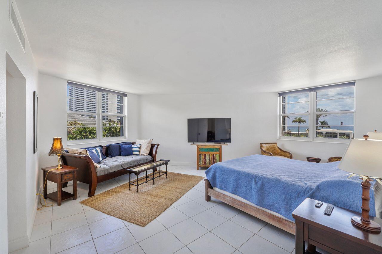 2851 S Ocean Boulevard 3a