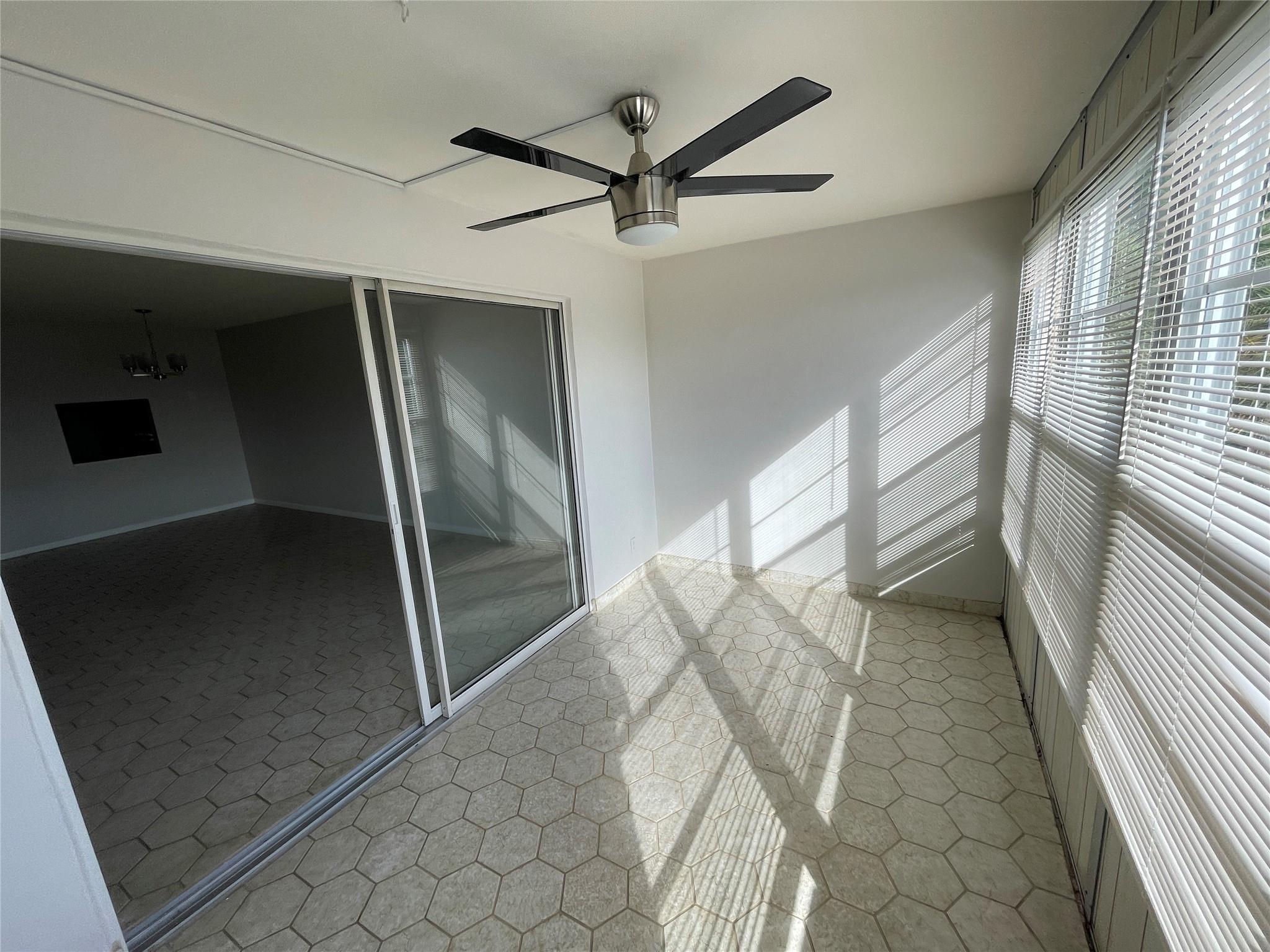 Oriole Golf & Tennis Club - Residential