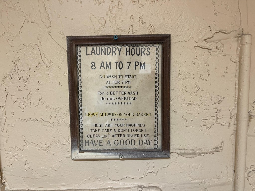 Oriole Golf & Tennis Club - Residential