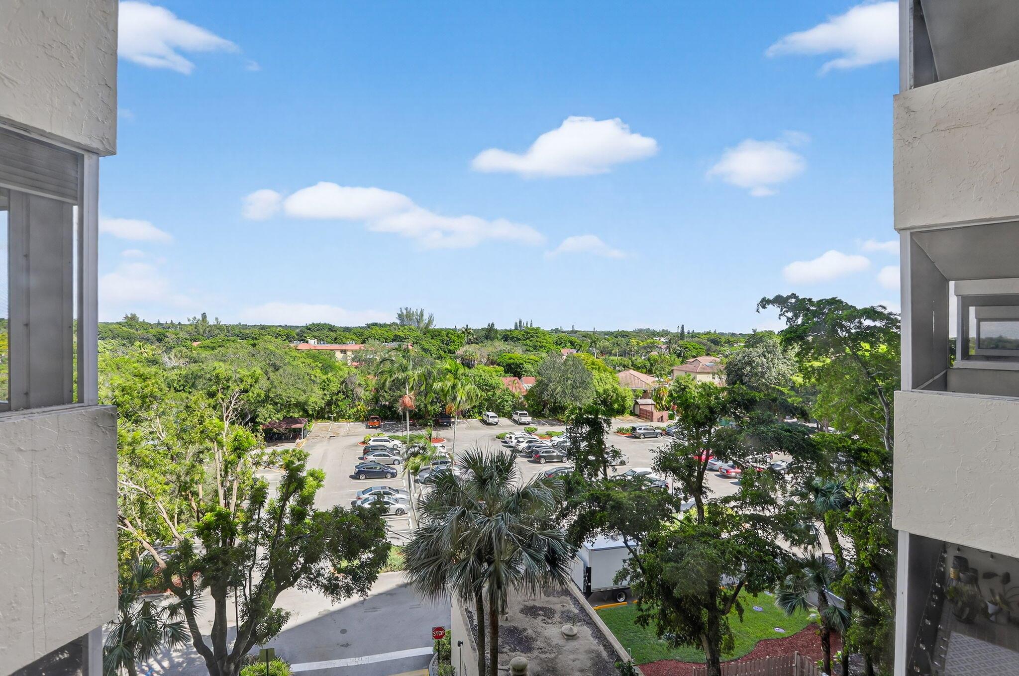 COUNTRY CLUB TOWER OF COR - Residential Lease