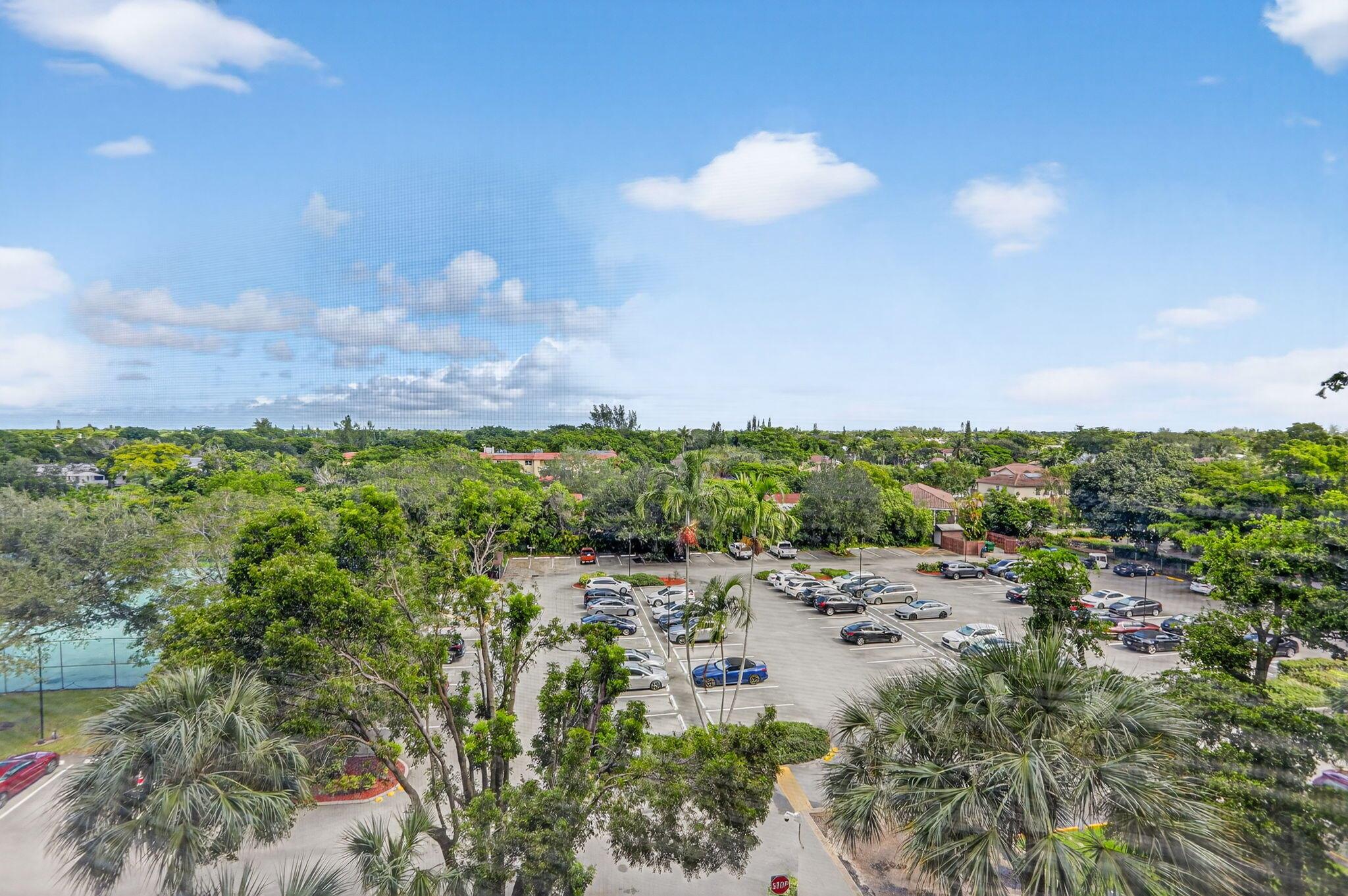 COUNTRY CLUB TOWER OF COR - Residential Lease