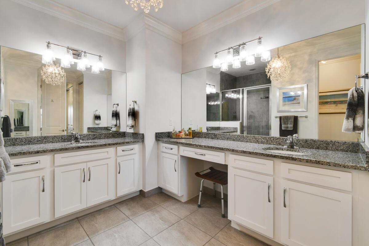 Valencia Cay - Residential