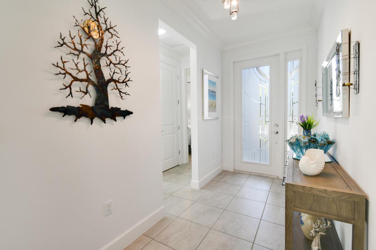 Valencia Cay - Residential