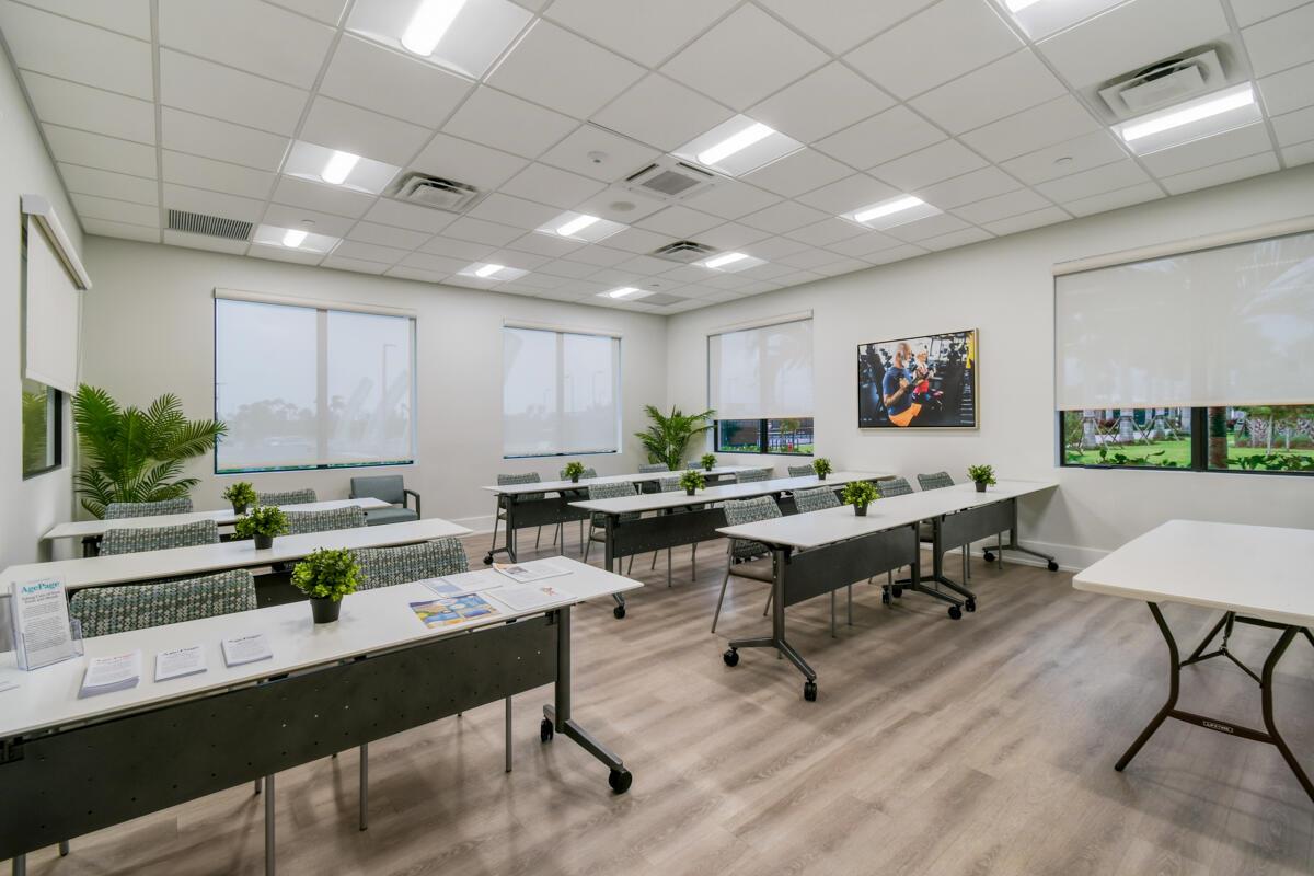 Valencia Cay - Residential