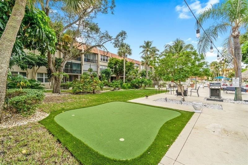 Island Club - Residential