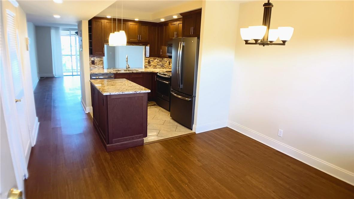 Island Club - Residential