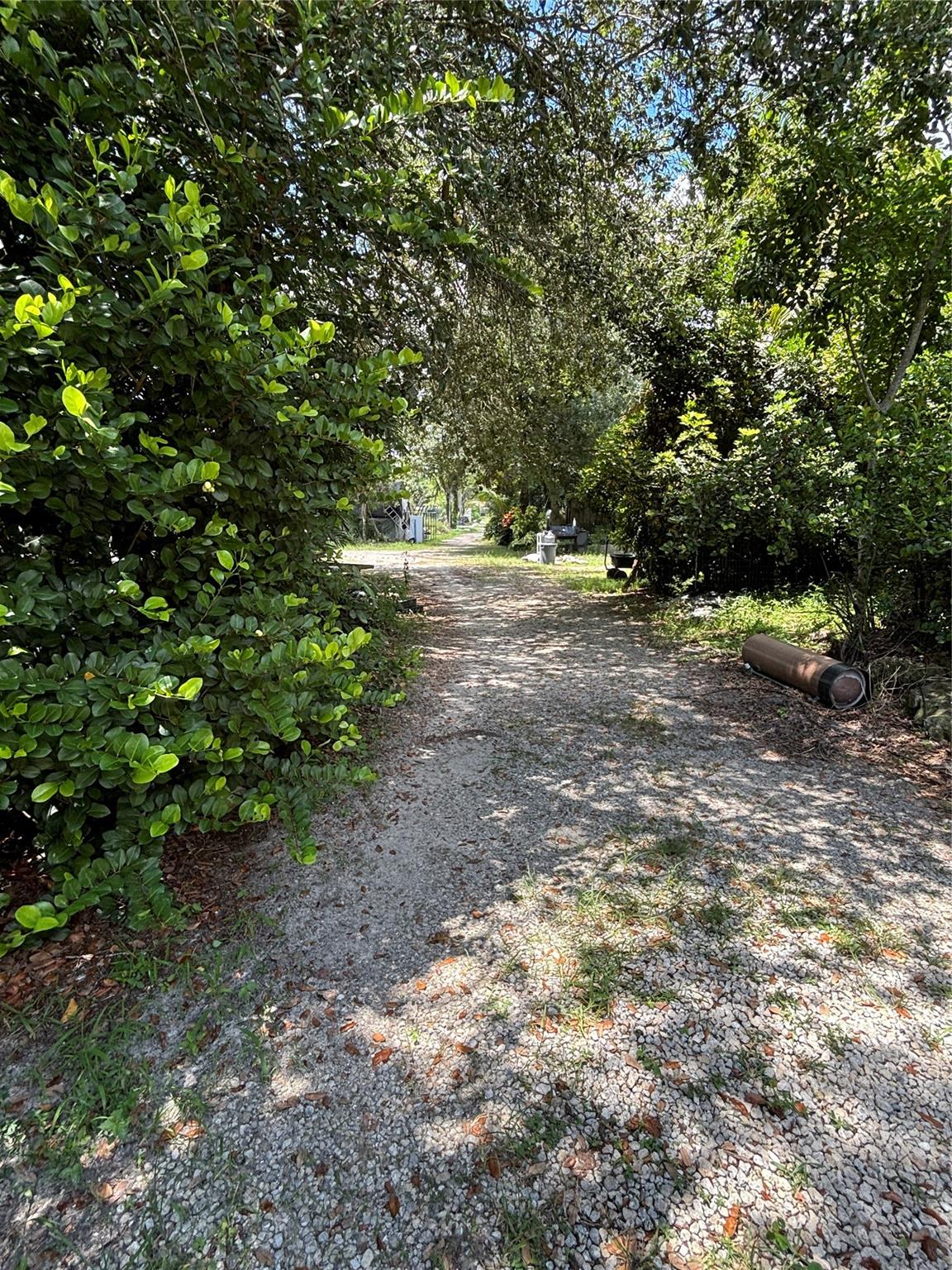 Acreage & Unrec - Land