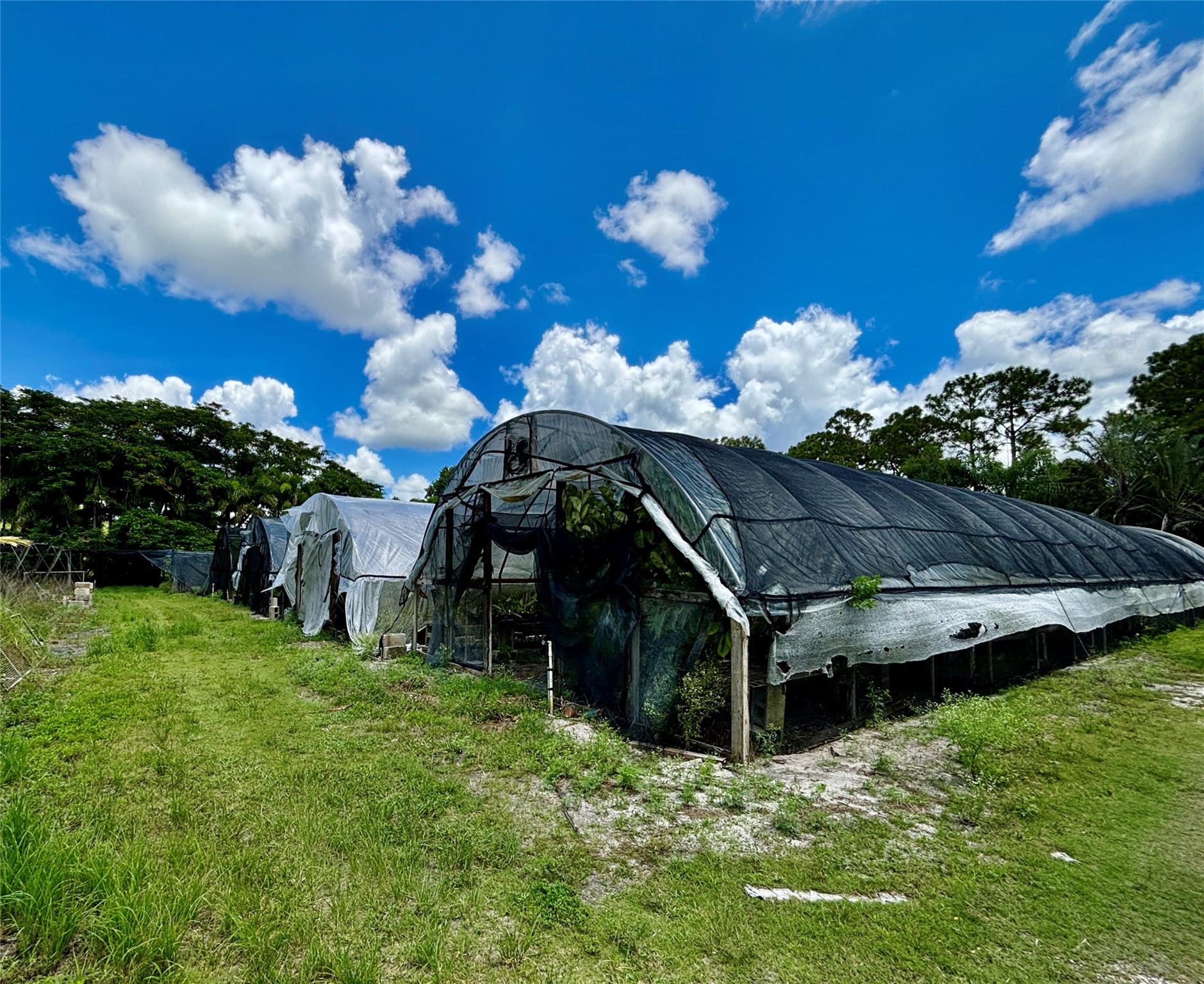 Acreage & Unrec - Land