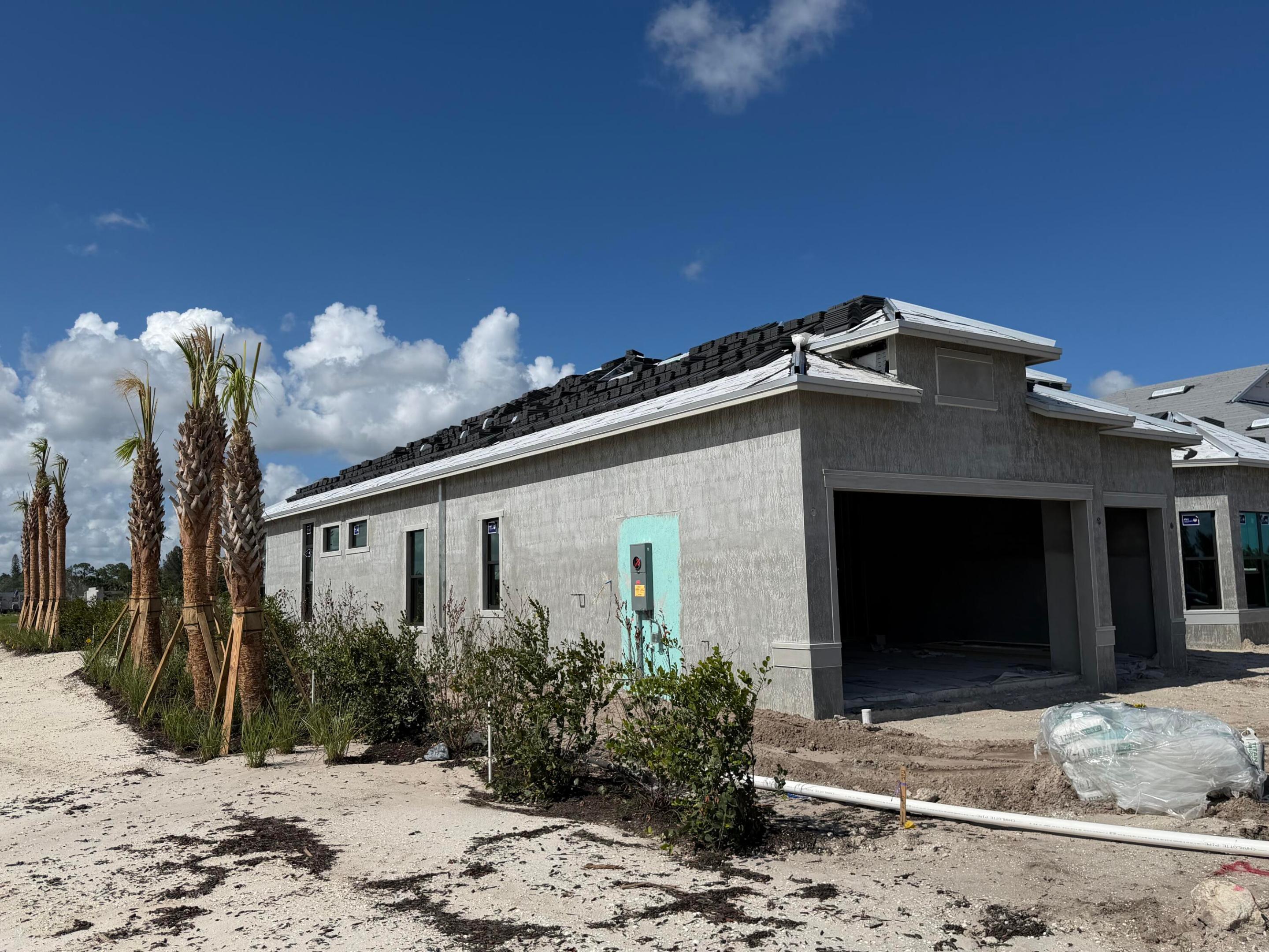 10180 Amara Ranch Drive