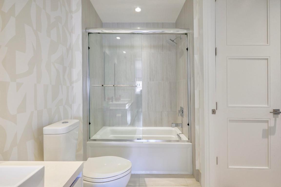 TOWER 155 CONDO - Residential